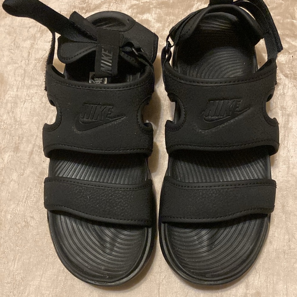 Nike Owaysis womens Sandals Slippers Slides SIZE 9